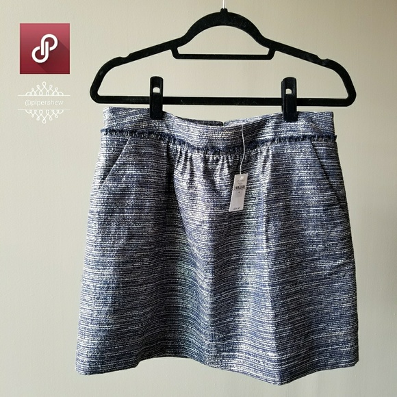 GAP Dresses & Skirts - 🎈CLOSING SALE❗GAP Metallic Skirt